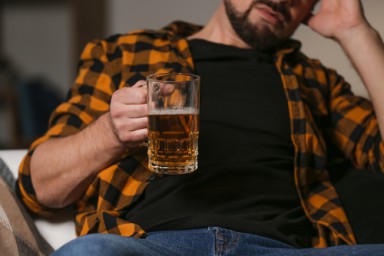 Пивной алкоголизм в Долгопрудном